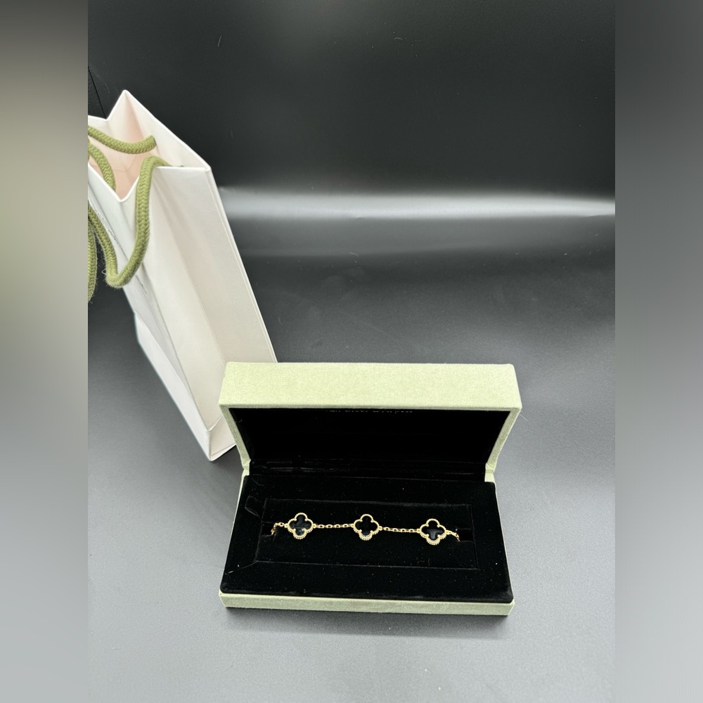 Vca black bracelet